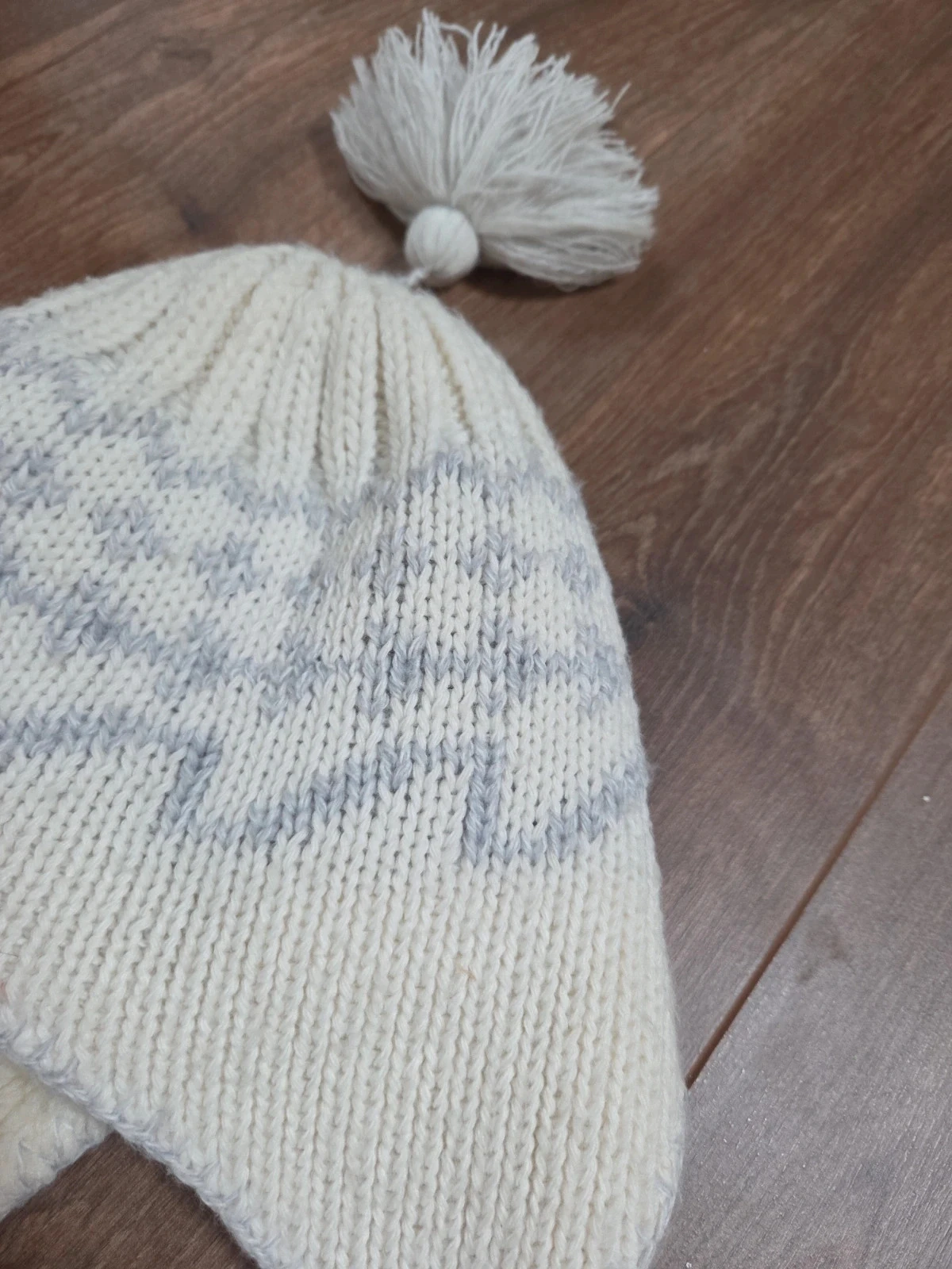 Gorro de lana con orejas de conejo – photo 3